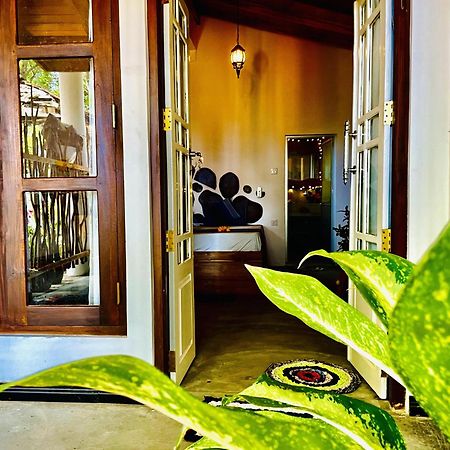 Secret Swell Hotel แทนกาลเล ภายนอก รูปภาพ